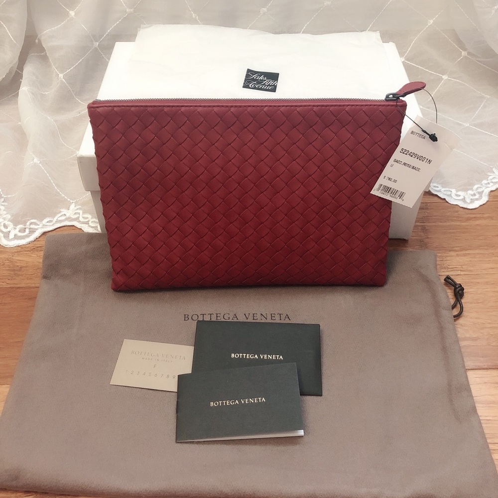 Bottega Veneta Medium Leather Pouch